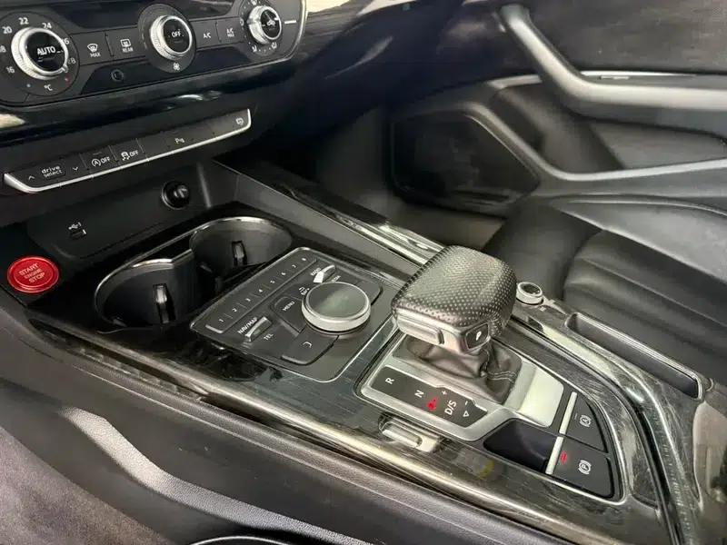 Audi A4L 2018 30th Anniversary Edition 40 TFSI Progressive — миниатюра 15