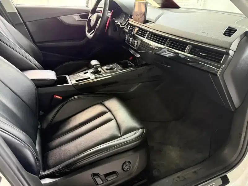 Audi A4L 2018 30th Anniversary Edition 40 TFSI Progressive — миниатюра 7