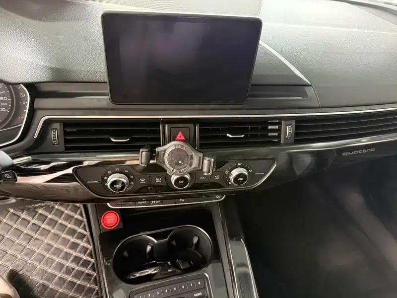 Audi A4L 2018 30th Anniversary Edition 40 TFSI Progressive — миниатюра 8