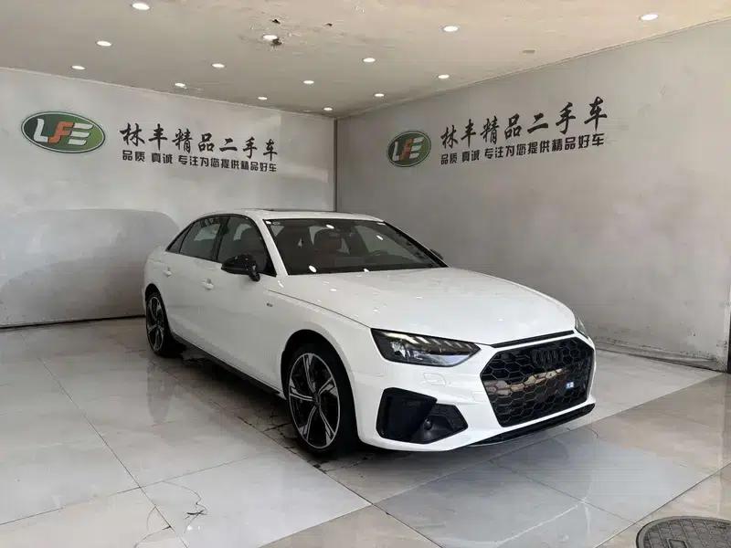 Audi A4L 2025 2 Million Unit Enjoyment Edition 40 TFSI Luxury Dynamic B&O Starry Night Edition — миниатюра 3