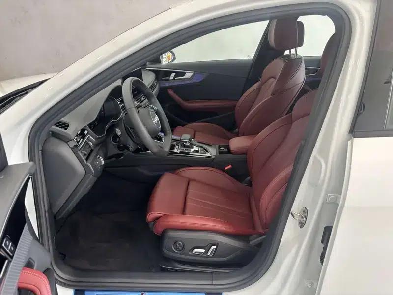 Audi A4L 2025 2 Million Unit Enjoyment Edition 40 TFSI Luxury Dynamic B&O Starry Night Edition — миниатюра 25