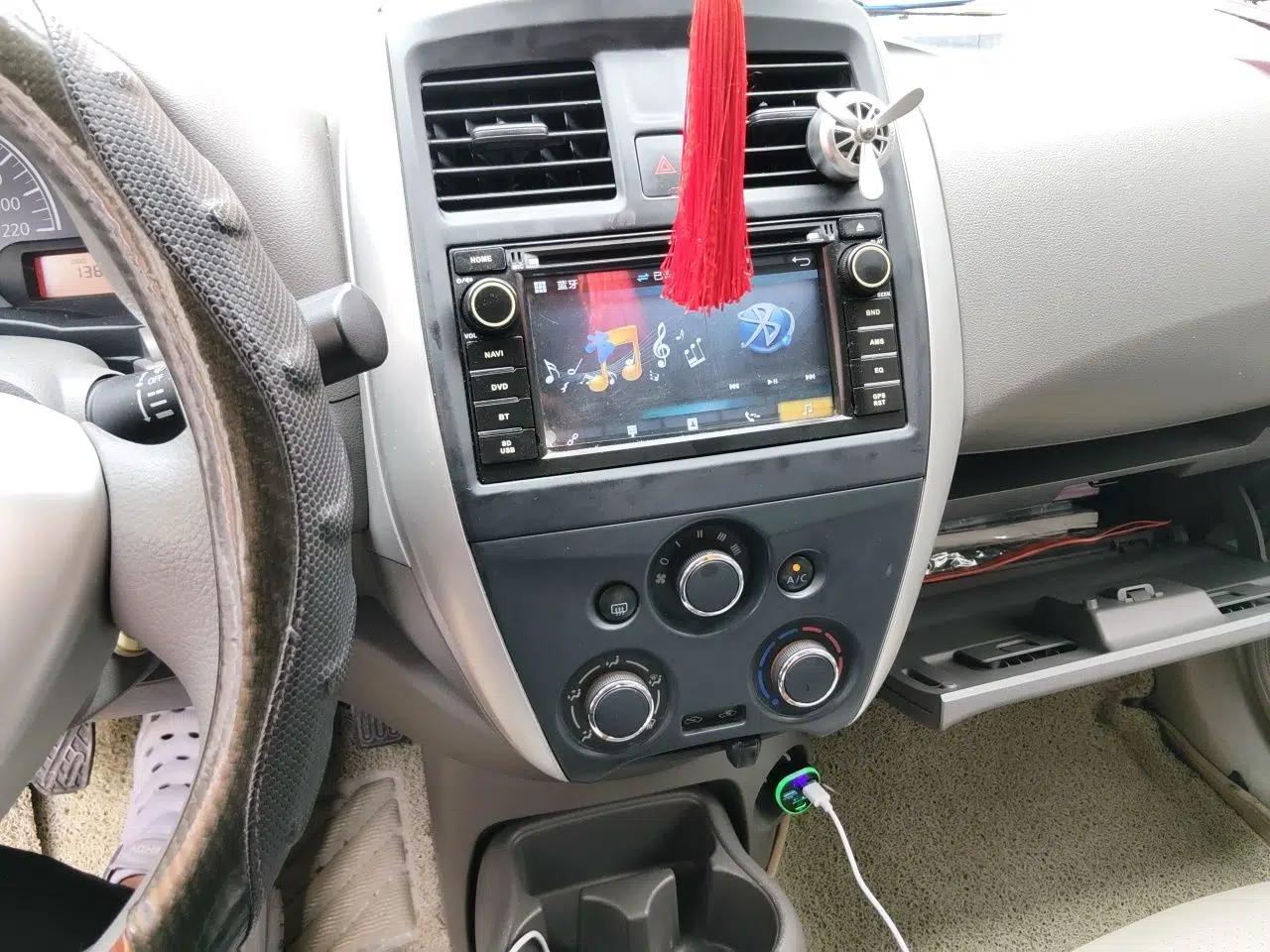 Nissan Sunny 2015 1.5XE Manual Comfort Edition — миниатюра 13