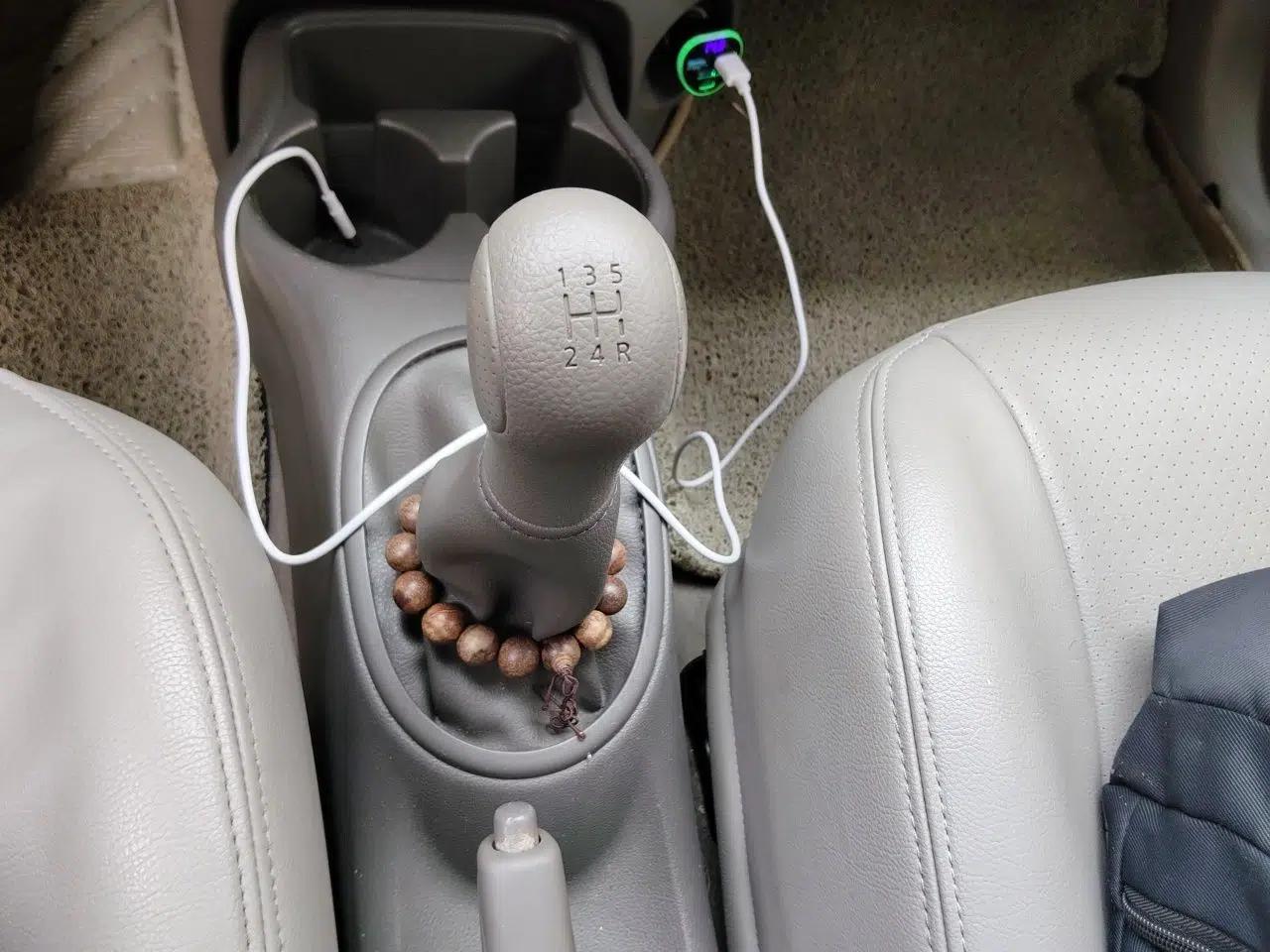 Nissan Sunny 2015 1.5XE Manual Comfort Edition — миниатюра 14