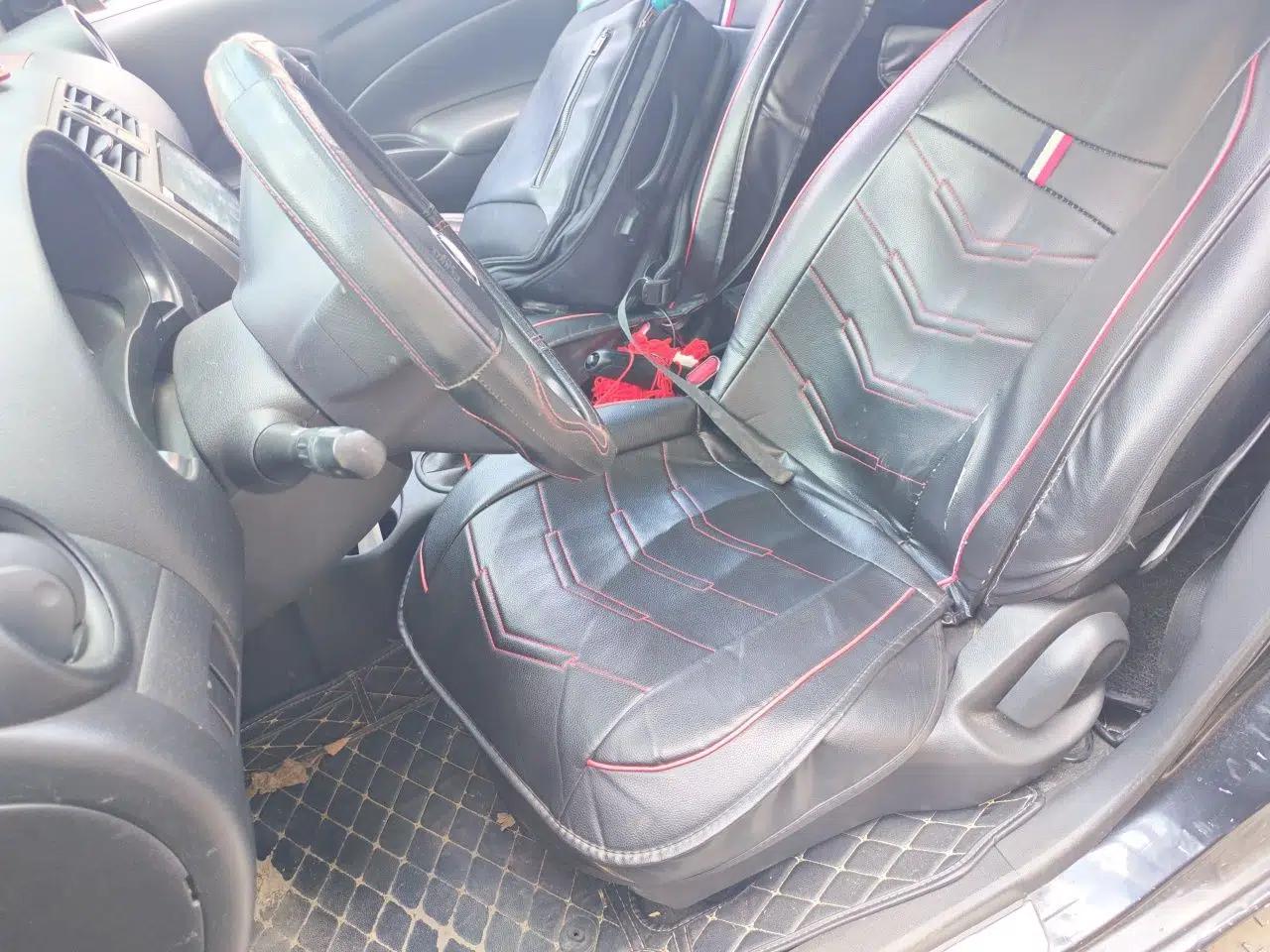 Nissan Sunny 2011 1.5XE Manual Comfort Edition — миниатюра 15