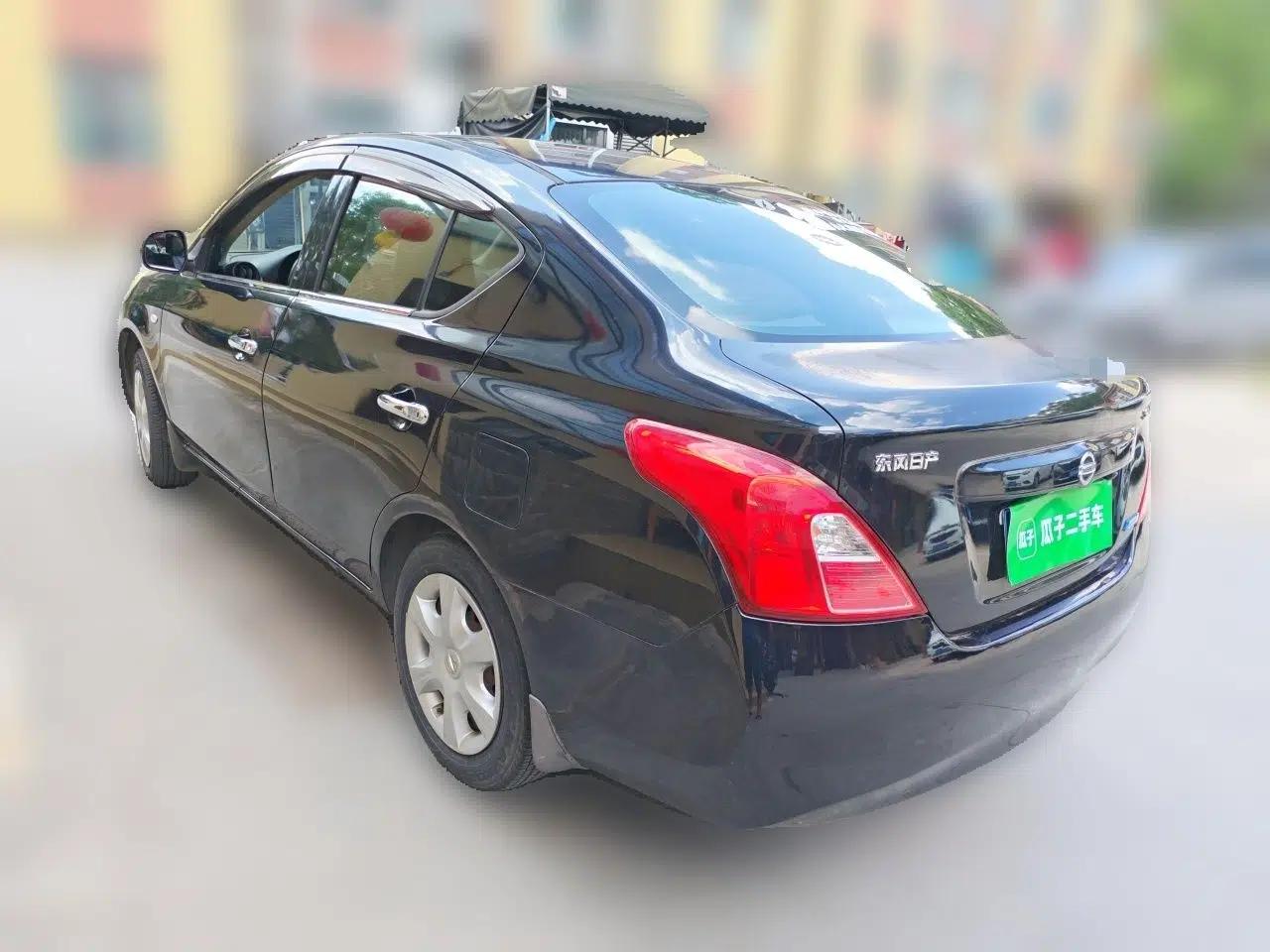 Nissan Sunny 2011 1.5XE Manual Comfort Edition — миниатюра 4