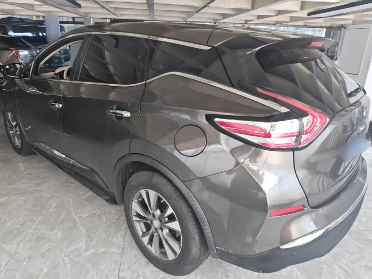 Nissan Murano 2019 2.5L XL Two-Wheel Drive SmartConnect Luxury Edition China V Standard — миниатюра 4