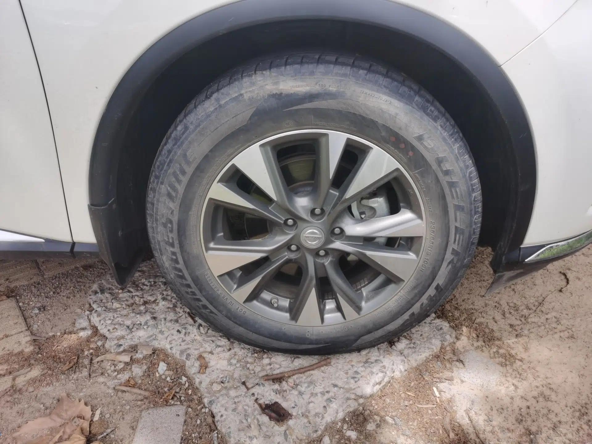 Nissan Murano 2021 2.5L XL Two-Wheel Drive Smart Connect Luxury Edition — миниатюра 8