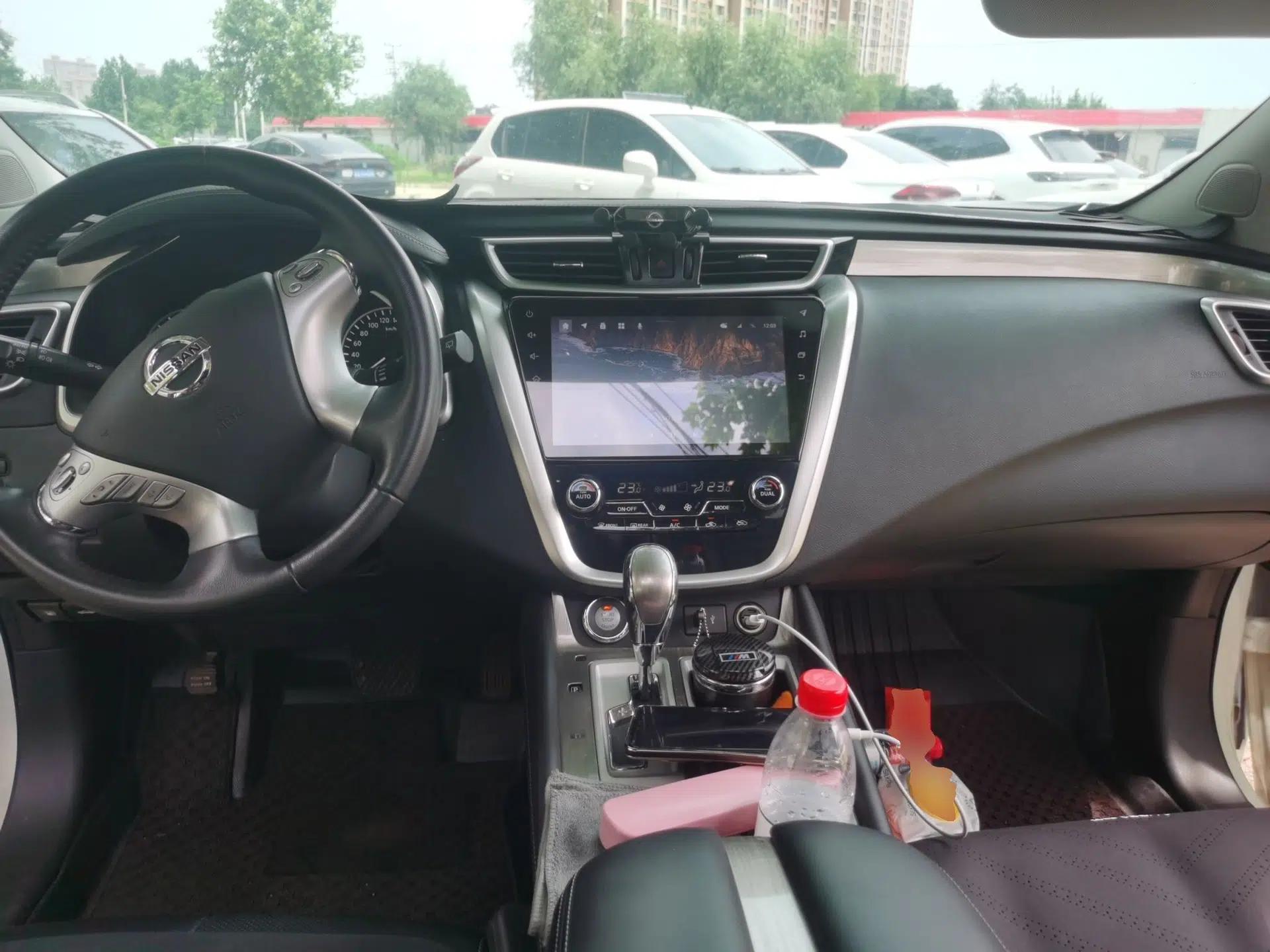 Nissan Murano 2021 2.5L XL Two-Wheel Drive Smart Connect Luxury Edition — миниатюра 9