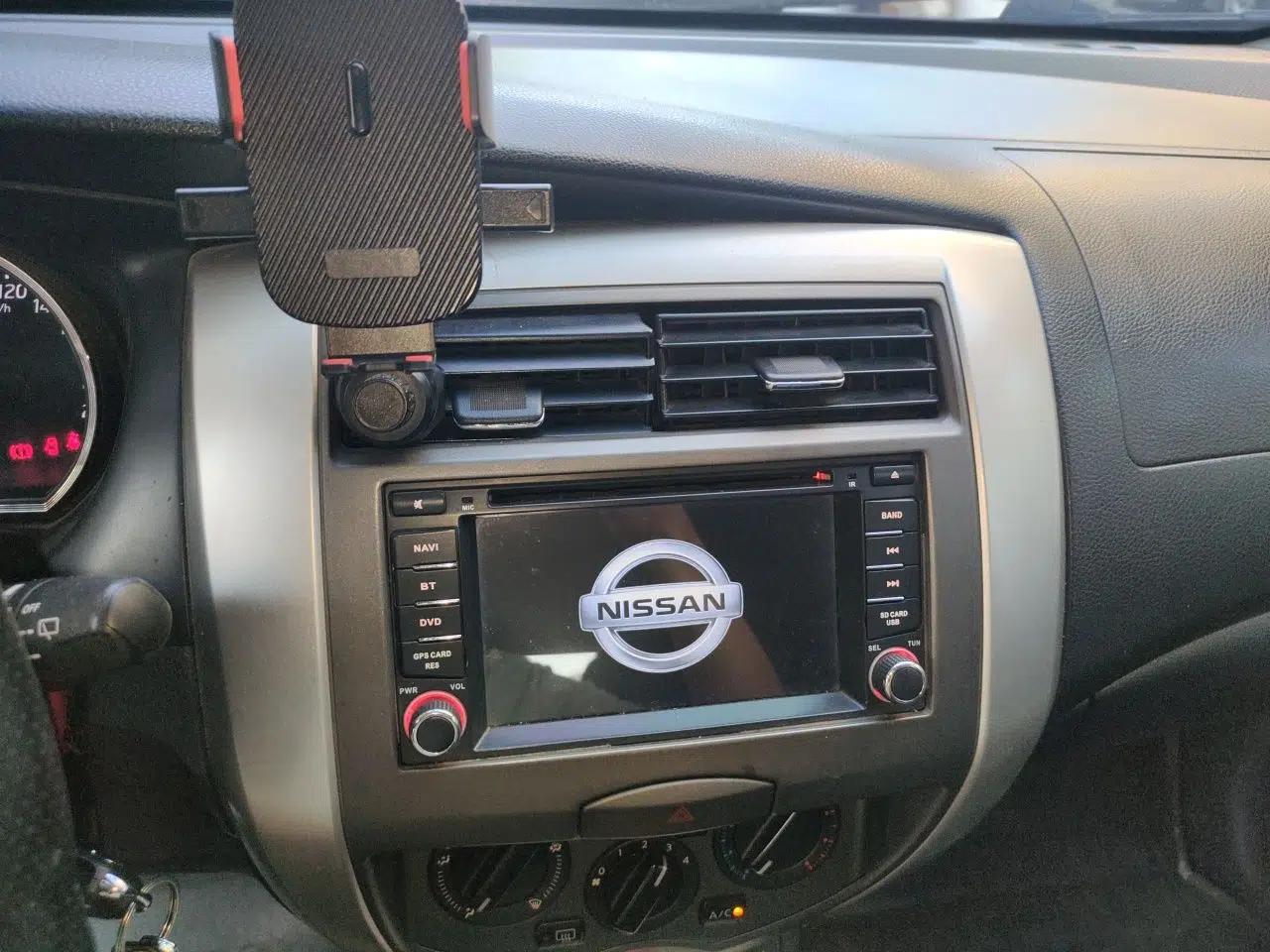 Nissan Livina 2013 Jingrui 1.6XL Manual Comfort Edition — миниатюра 13