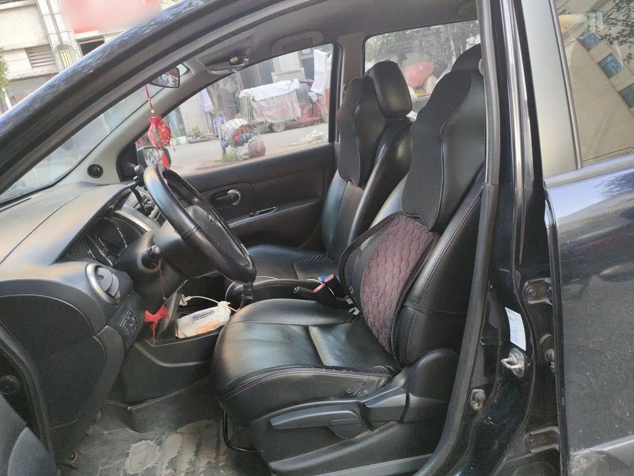 Nissan Livina 2013 Jingrui 1.6XL Manual Comfort Edition — миниатюра 15