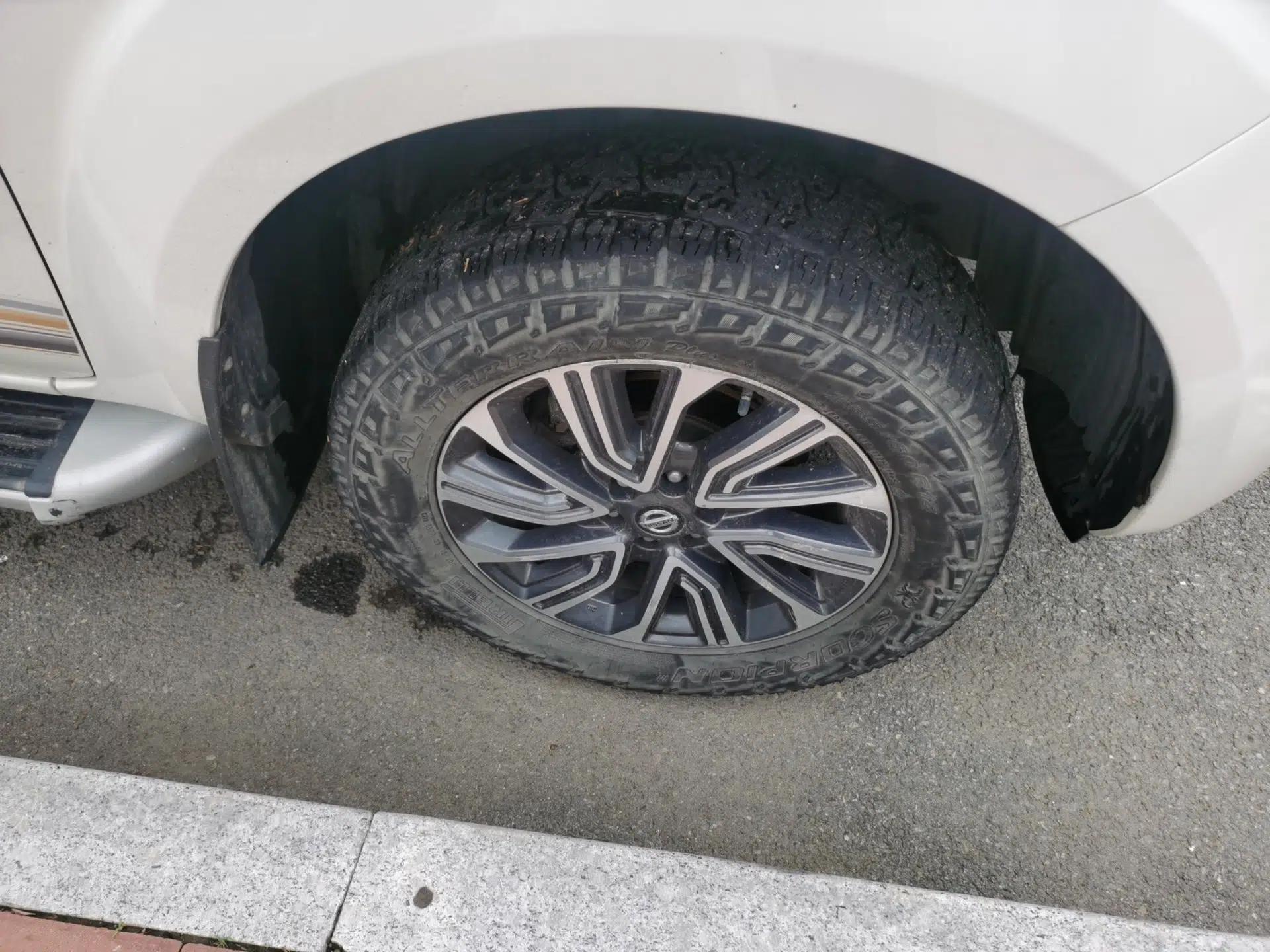 Nissan Terra 2020 2.5L XL Upper 4WD Automatic Four-Wheel Drive Luxury Edition — миниатюра 8
