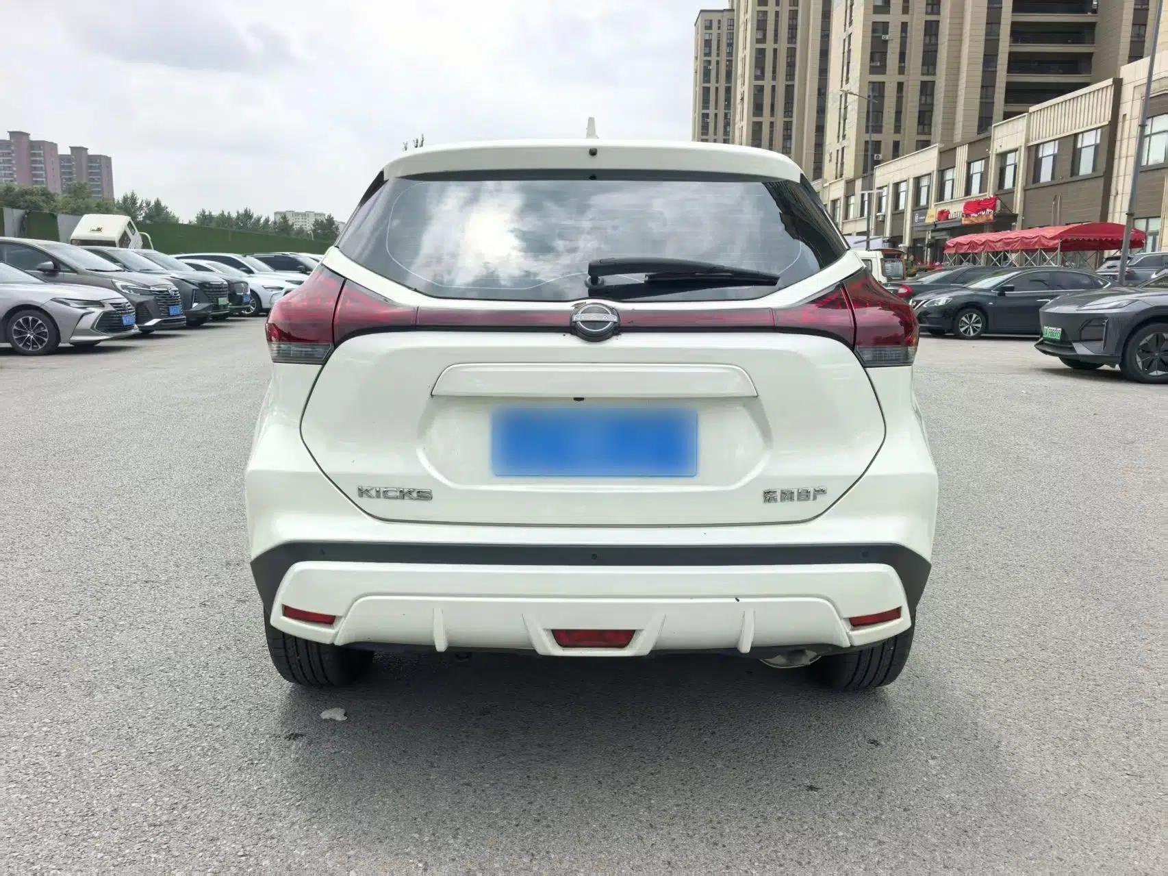 Nissan Kicks 2023 Jingqing Edition 1.5L Combining "Power" with a Stylish Touch — миниатюра 5