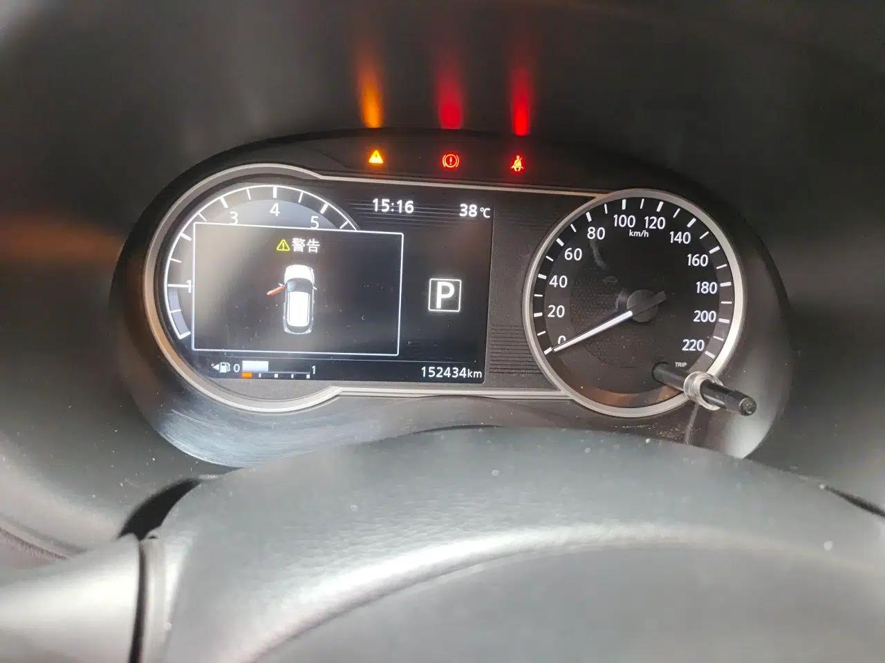 Nissan Kicks 2018 1.5L CVT Smart Connect Luxury Edition — миниатюра 11