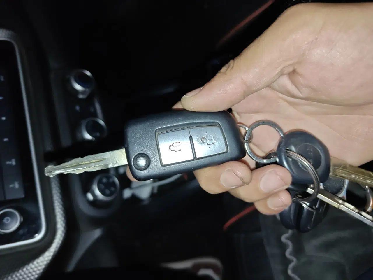 Nissan Kicks 2017 1.5L Manual Cool Dynamic Edition — миниатюра 17