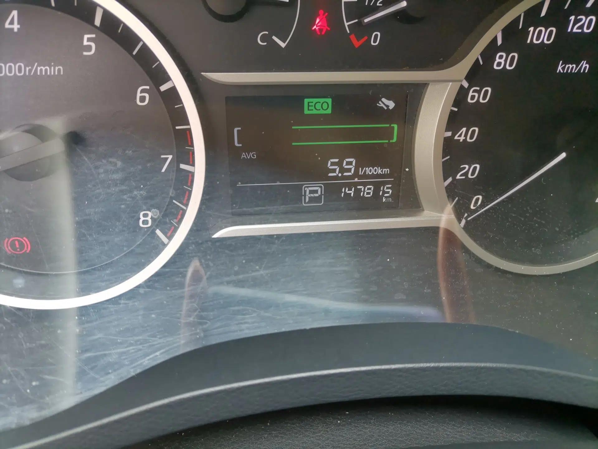 Nissan Lannia 2016 1.6L CVT Smart Cool Edition — миниатюра 12