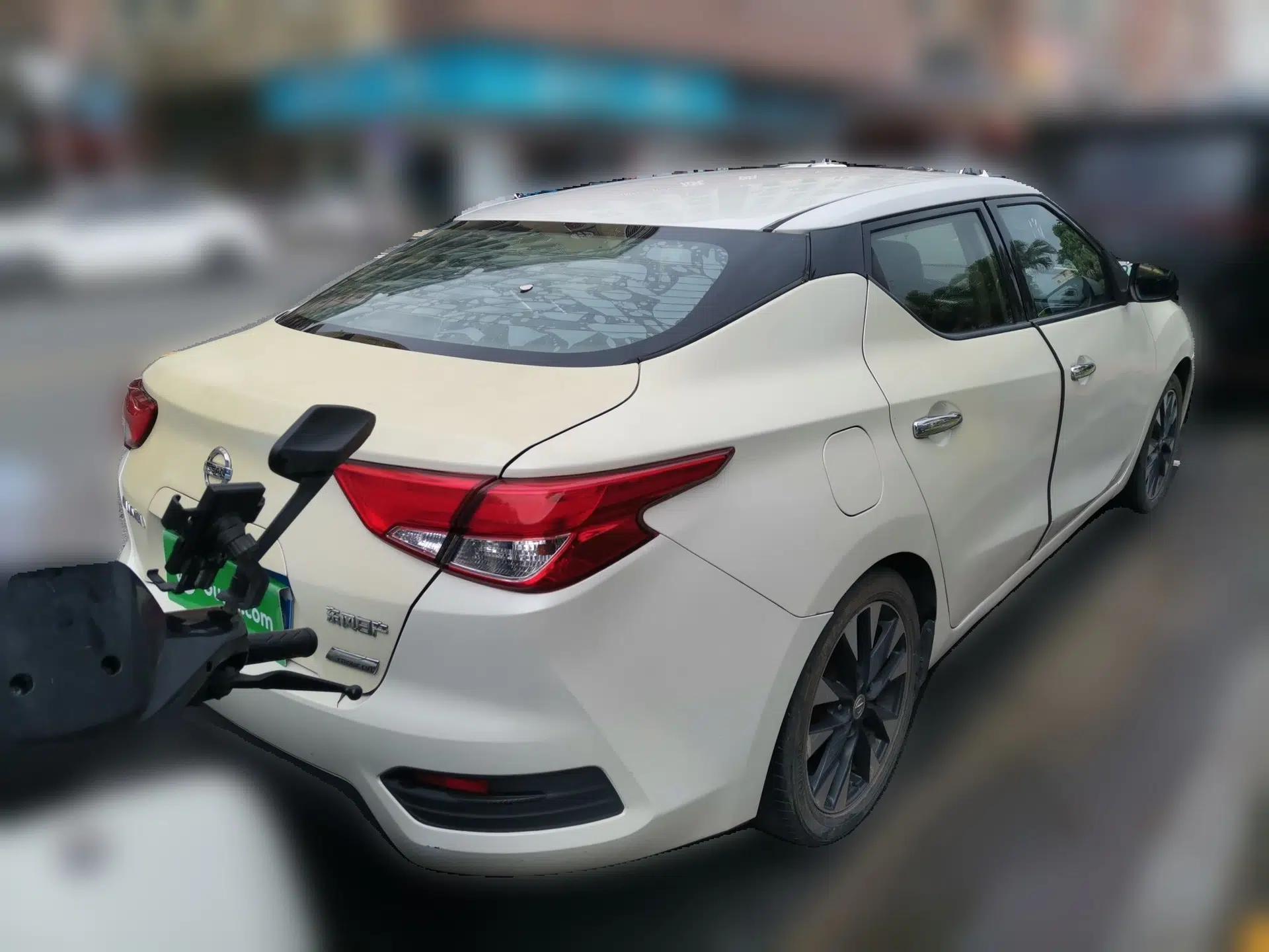 Nissan Lannia 2016 1.6L CVT Smart Cool Edition — миниатюра 6