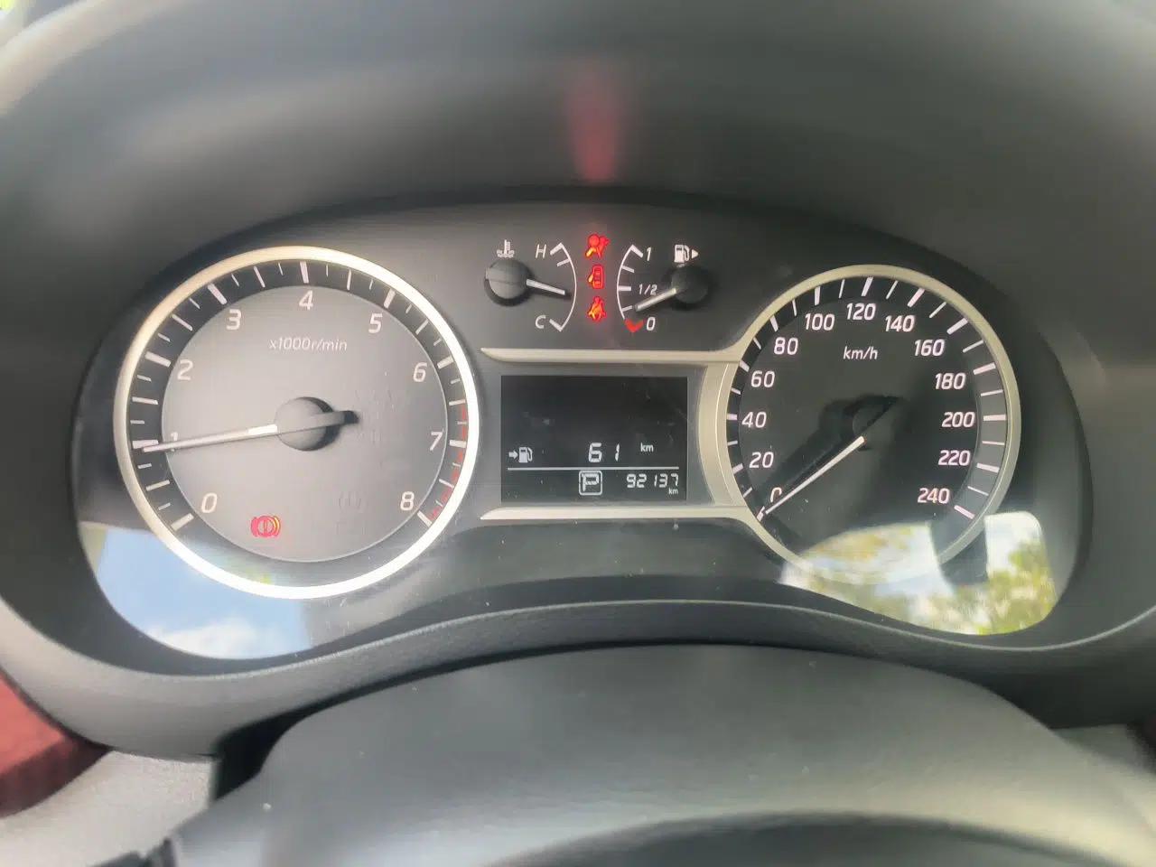 Nissan Lannia 2016 1.6L CVT Smart Cool Edition — миниатюра 11