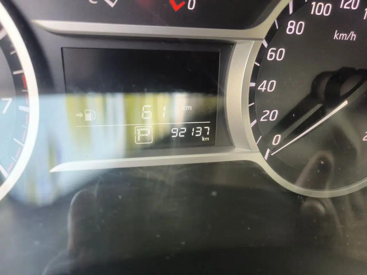 Nissan Lannia 2016 1.6L CVT Smart Cool Edition — миниатюра 12