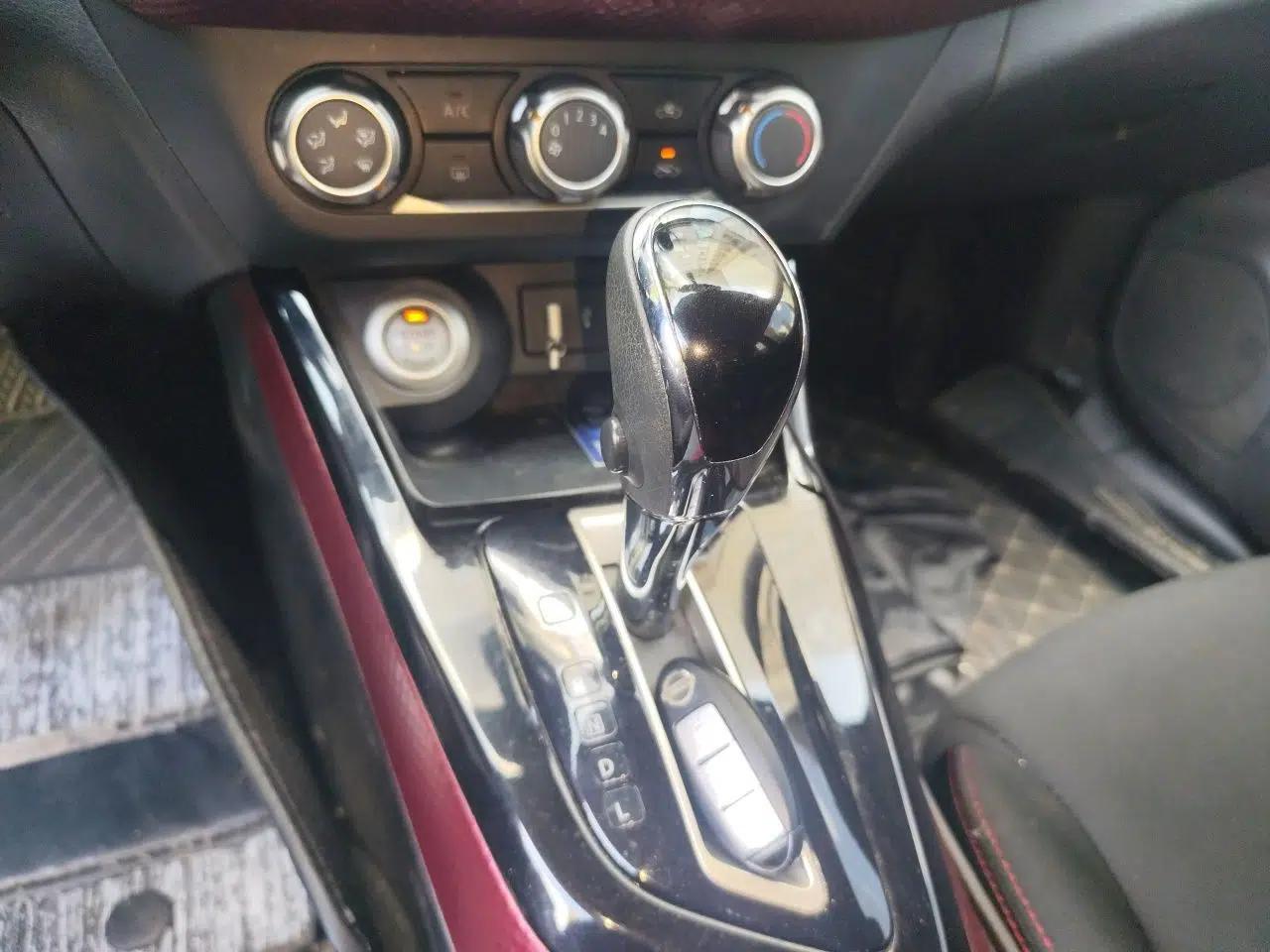 Nissan Lannia 2019 1.6L CVT Smart Connect Smart Cool Version China VI Standard — миниатюра 14