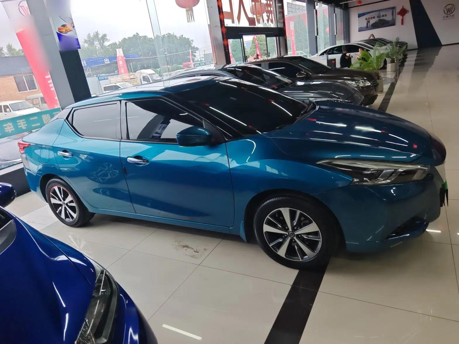 Nissan Lannia 2016 1.6L CVT Cool Edition — миниатюра 3