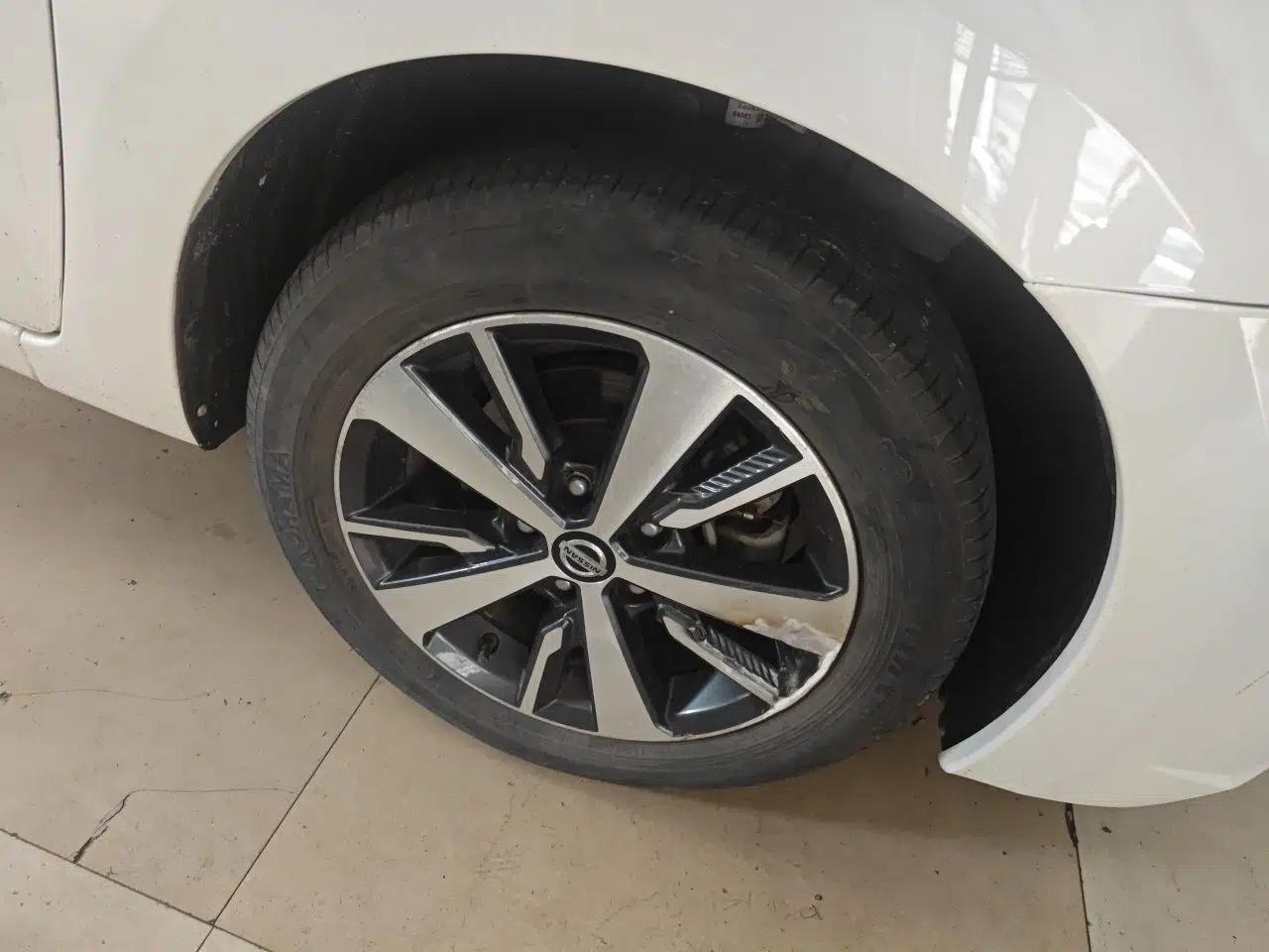 Nissan Lannia 2020 1.6L CVT Cool Edition — миниатюра 8