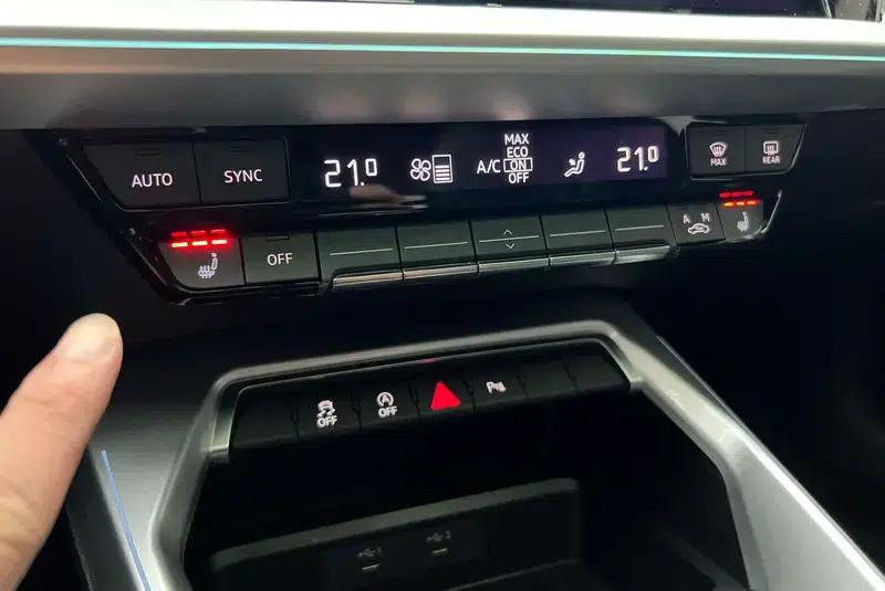Audi A3 2021 Sportback 35 TFSI Fashion Sport — миниатюра 11