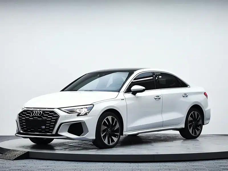 Audi A3 2023 Facelift A3L Limousine 35 TFSI Sporty Edition — миниатюра 1