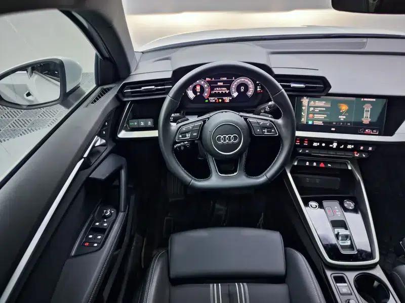 Audi A3 2023 Facelift A3L Limousine 35 TFSI Sporty Edition — миниатюра 16