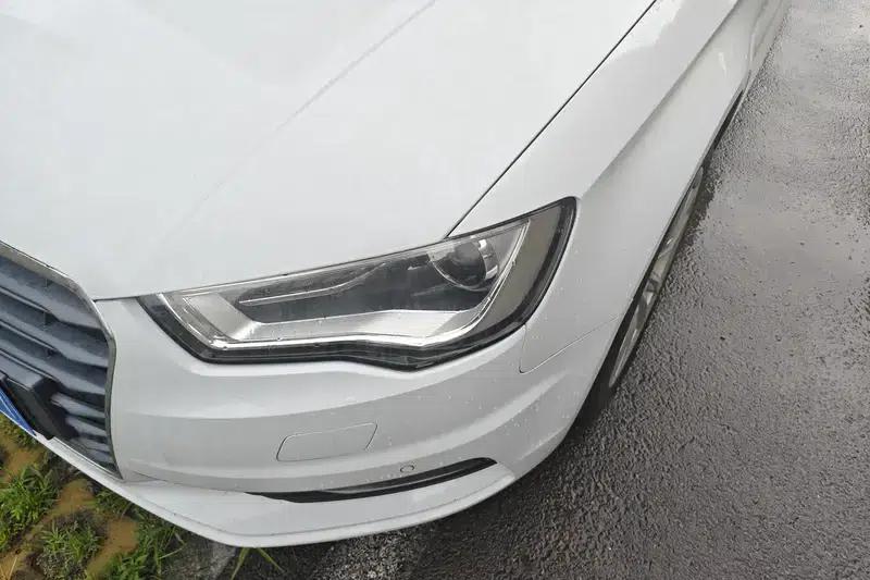 Audi A3 2015 Limousine 35 TFSI Millionth Anniversary Comfort Edition — миниатюра 4