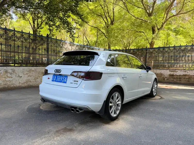 Audi A3 2016 Sportback 35 TFSI Leading Edition — миниатюра 6