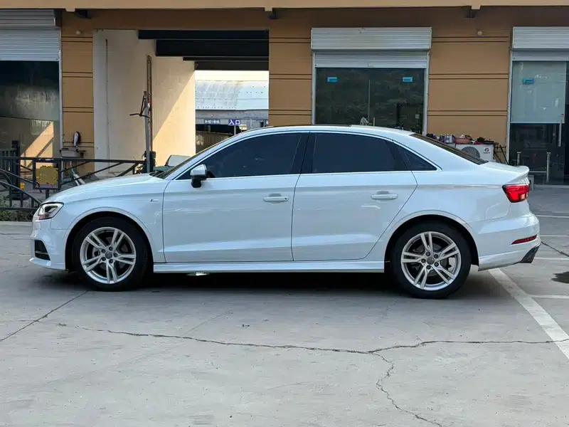 Audi A3 2020 Limousine 35 TFSI Fashion Edition (China VI Emission Standard) — миниатюра 4