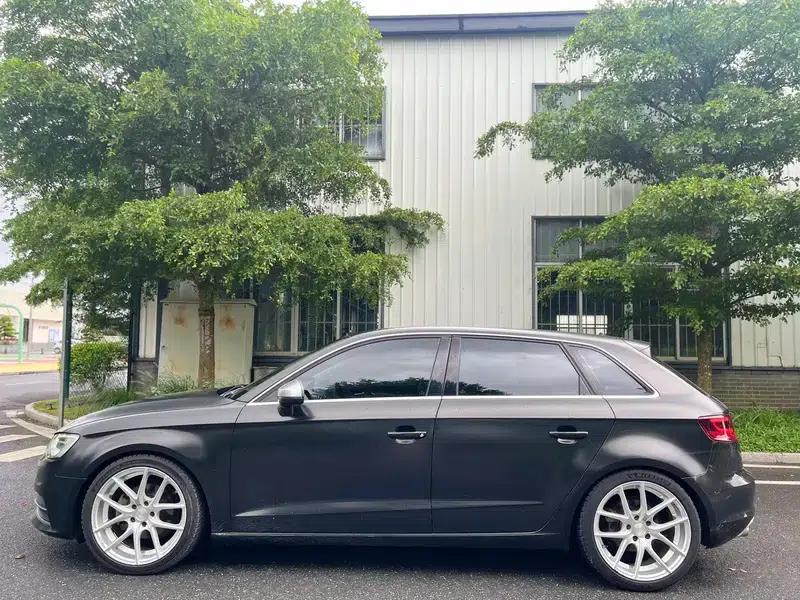 Audi A3 2014 Sportback 35 TFSI Automatic Comfort — миниатюра 4