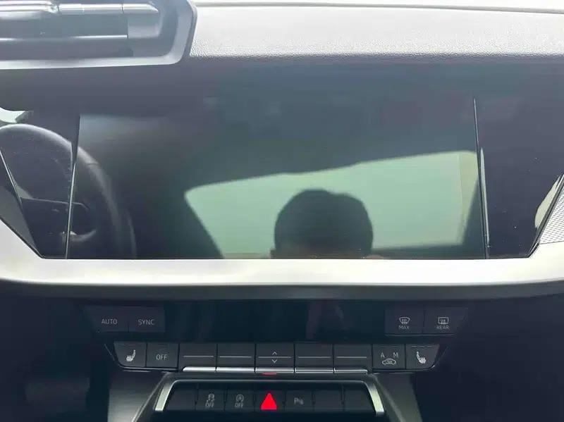 Audi A3 2023 Facelift A3L Limousine 35 TFSI Sporty Edition — миниатюра 14