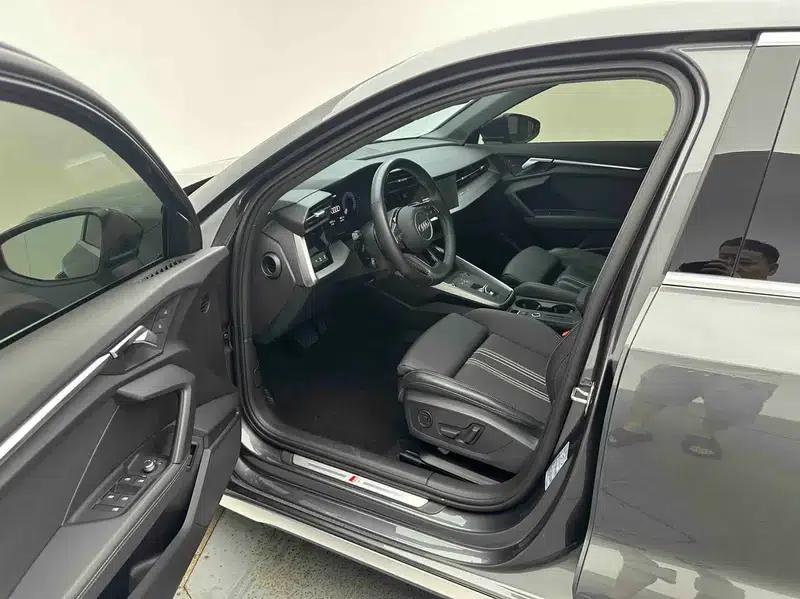 Audi A3 2023 Facelift A3L Limousine 35 TFSI Sporty Edition — миниатюра 17