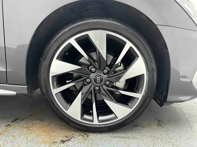 Audi A3 2023 Facelift A3L Limousine 35 TFSI Sporty Edition — миниатюра 6