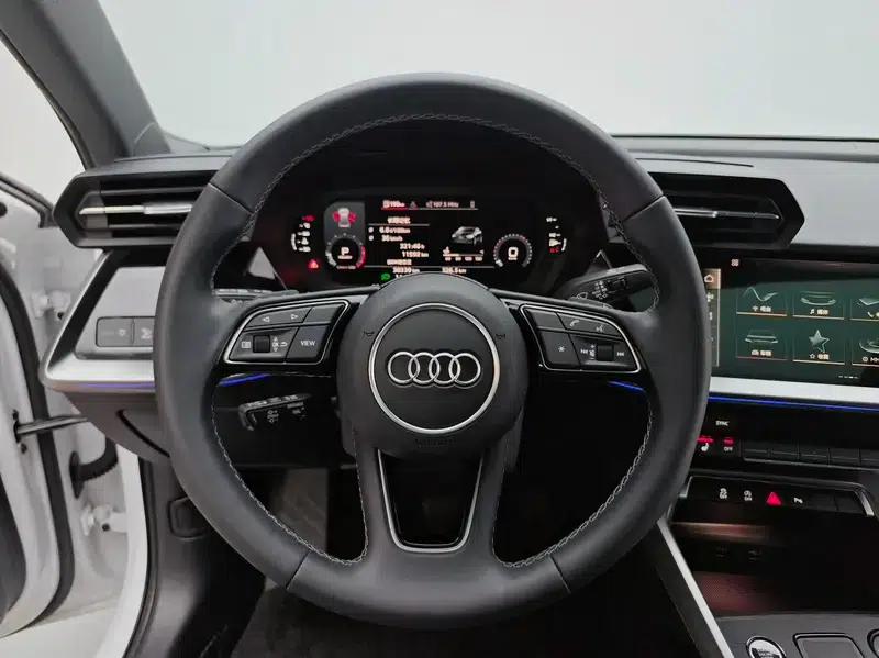 Audi A3 2023 Facelift A3L Limousine 35 TFSI Sporty Edition — миниатюра 14
