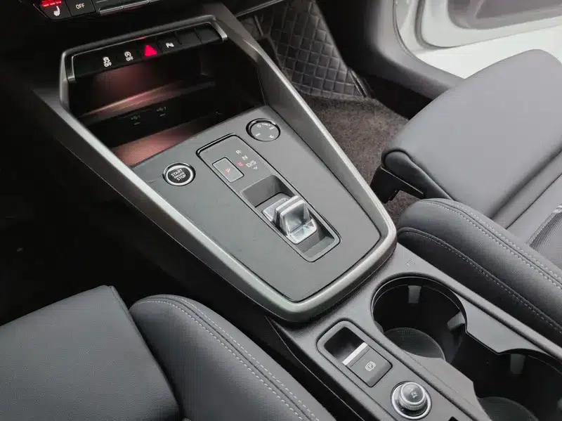 Audi A3 2023 Facelift A3L Limousine 35 TFSI Sporty Edition — миниатюра 15
