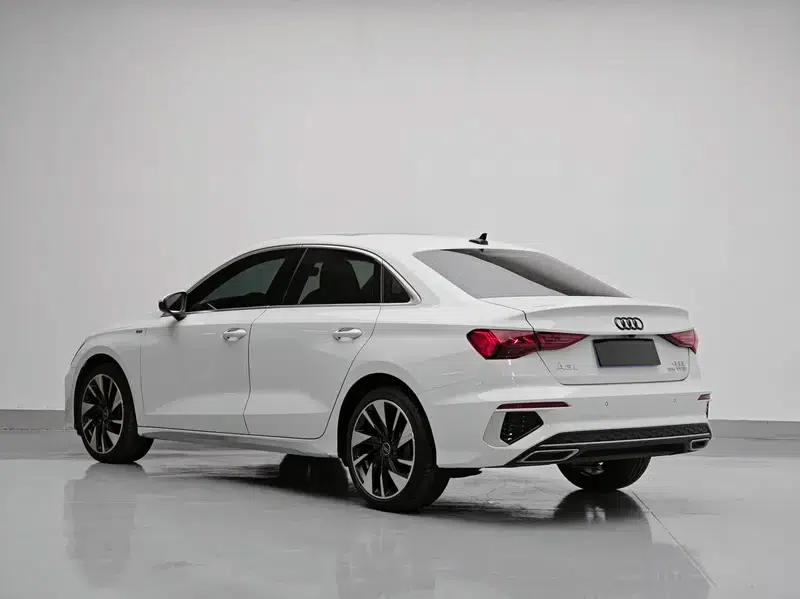 Audi A3 2023 Facelift A3L Limousine 35 TFSI Sporty Edition — миниатюра 4