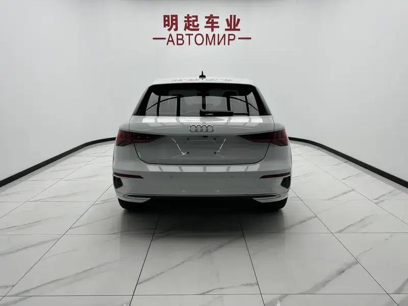 Audi A3 2024 Sportback 35 TFSI Luxury Elegance — миниатюра 5