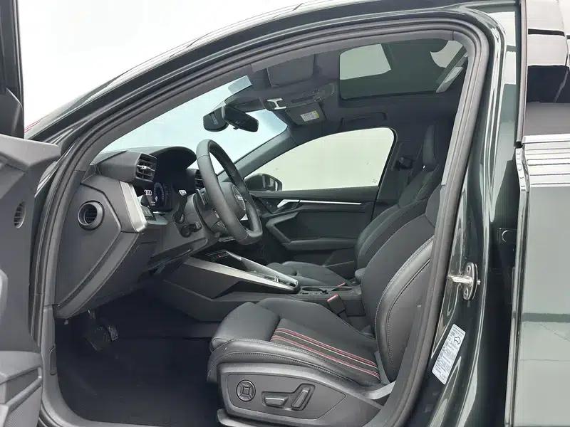 Audi A3 2023 Facelift A3L Limousine 35 TFSI Sporty Edition — миниатюра 14