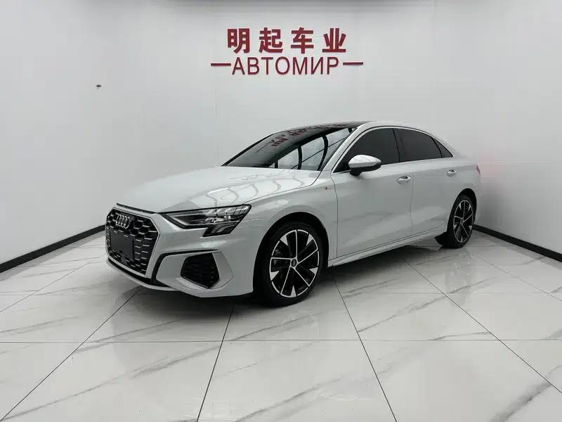 2022 Audi A3 A3L Limousine 35 TFSI Fashion Sport — миниатюра 1