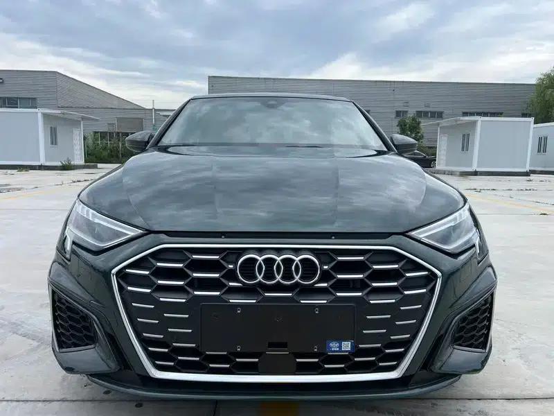 Audi A3 2023 Facelift Sportback 35 TFSI Fashion Sporty Model — миниатюра 2