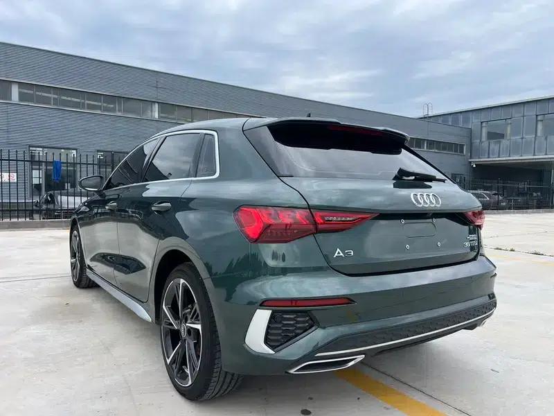 Audi A3 2023 Facelift Sportback 35 TFSI Fashion Sporty Model — миниатюра 4