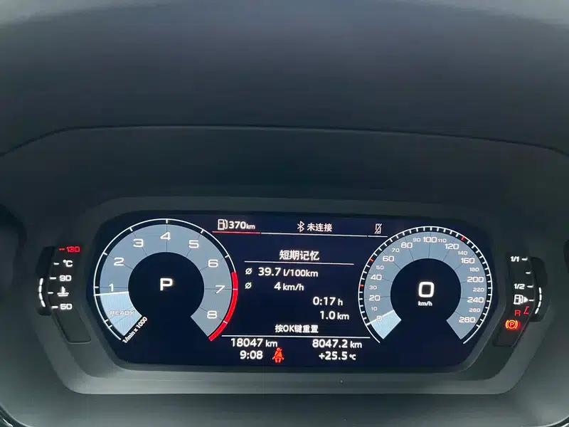 Audi A3 2023 Facelift Sportback 35 TFSI Fashion Sporty Model — миниатюра 10