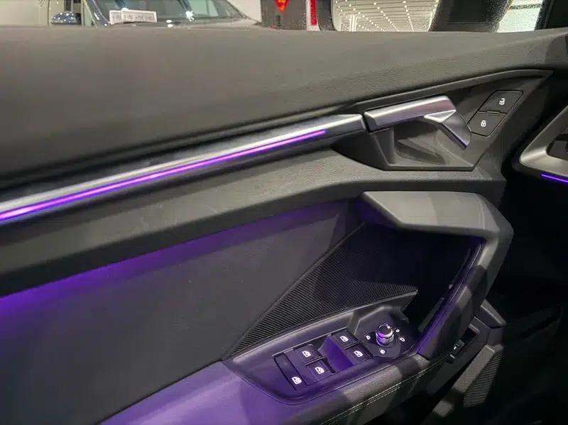 Audi A3 2022 Sportback 35 TFSI Luxury Sport — миниатюра 19