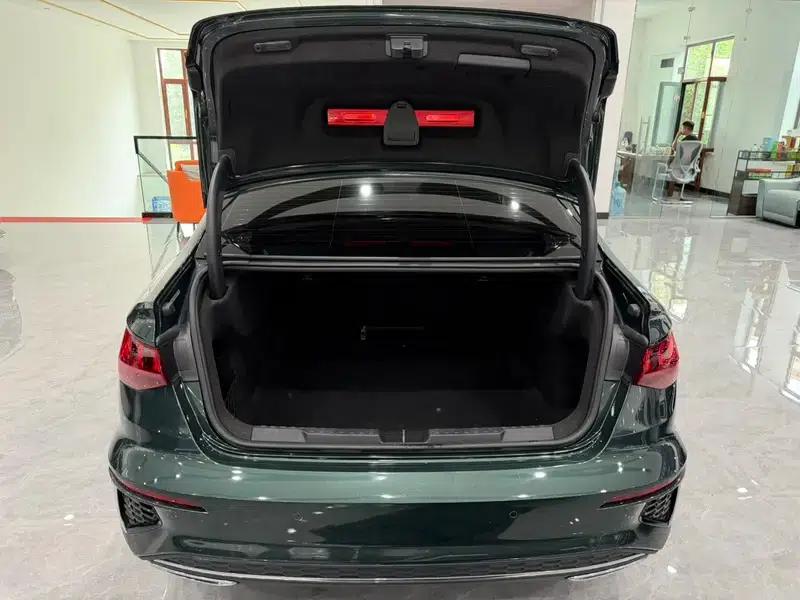 Audi A3 2022 Sportback 35 TFSI Luxury Sport — миниатюра 20