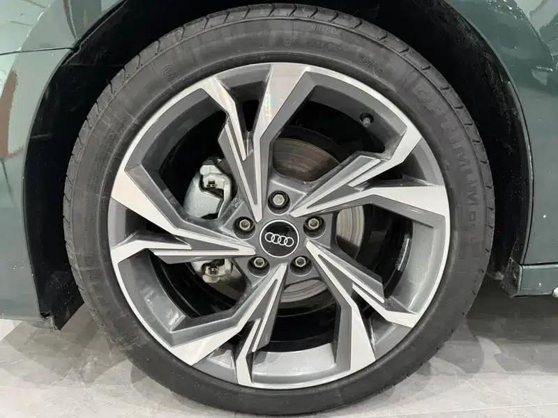 Audi A3 2022 Sportback 35 TFSI Luxury Sport — миниатюра 8