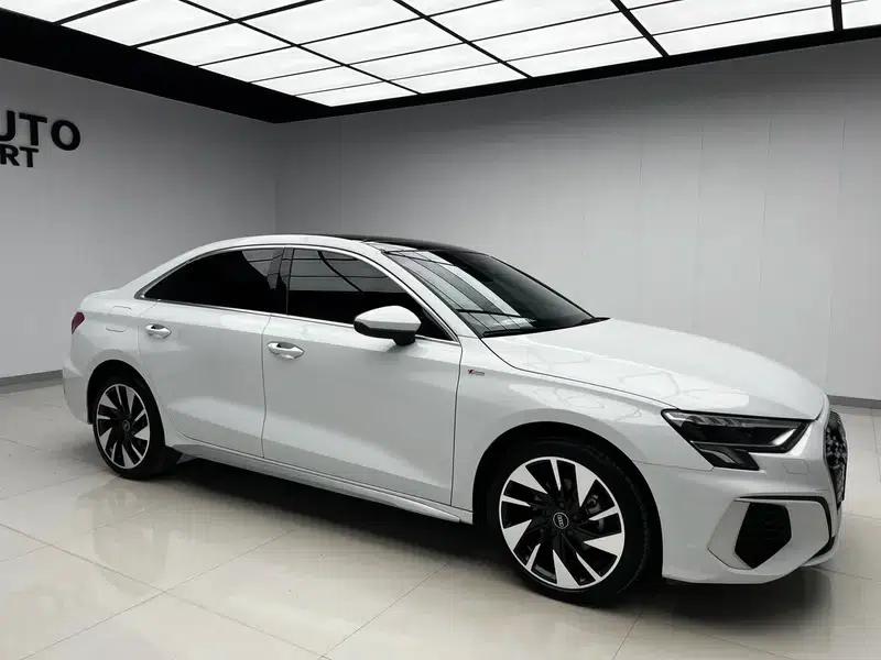 2023 Audi A3 A3L Limousine 35 TFSI Fashion Sport — миниатюра 3