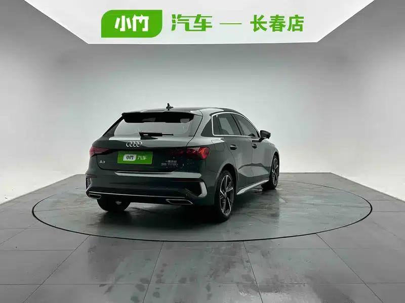 Audi A3 2023 Facelift Sportback 35 TFSI Fashion Sporty Model — миниатюра 5