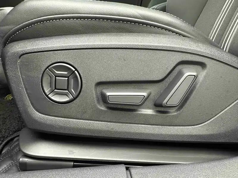 Audi A3 2023 Facelift A3L Limousine 35 TFSI Sporty Edition — миниатюра 17
